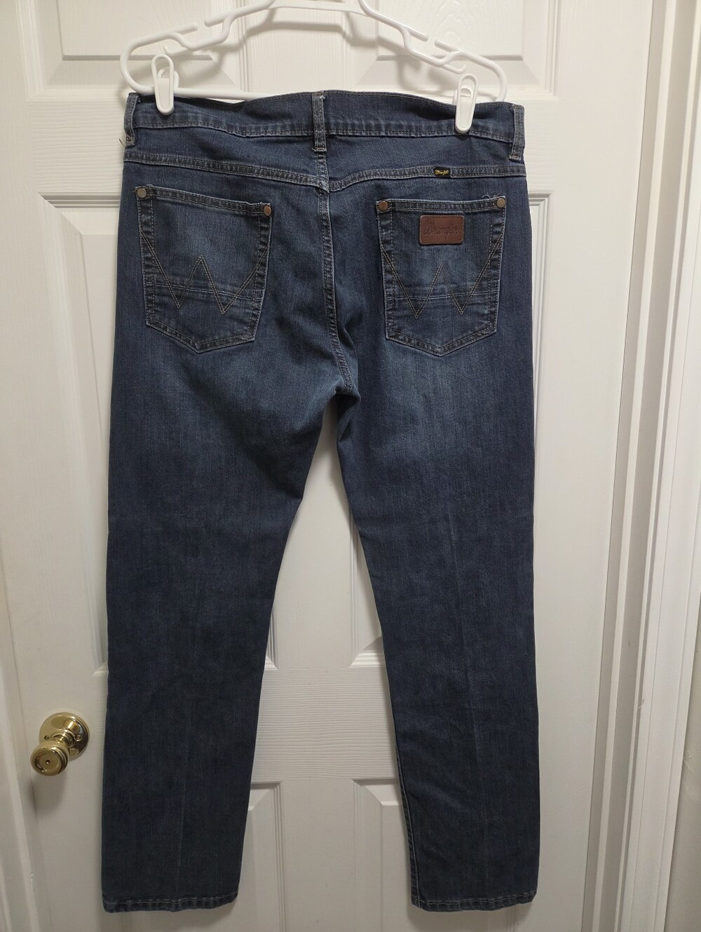 Wrangler Men’s Blue Straight Jeans - Back Pocket Detail